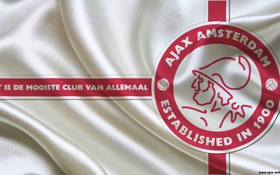 球探体育精华-哈基米任意球助攻队友头槌破门